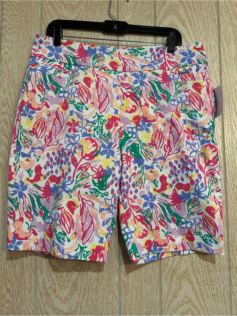 Kim Rogers Multicolor Floral Pull-On Shorts